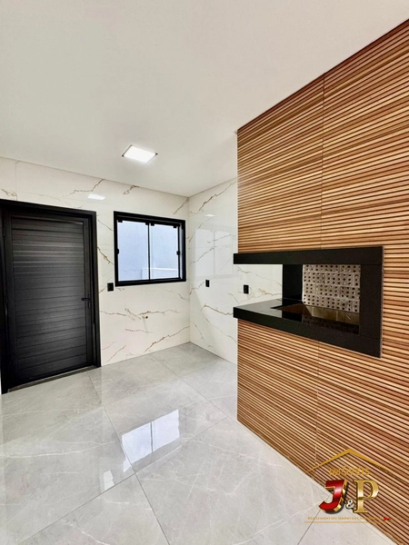Casa bem localizada com 2 dormitórios: 21ª foto da galeria de imagens do imóvel