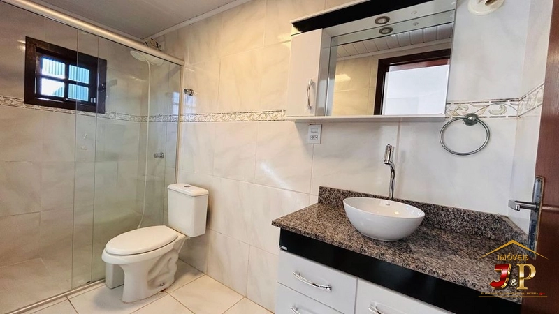 Casa belíssima com 3 quartos e piscina: 15ª foto da galeria de imagens do imóvel