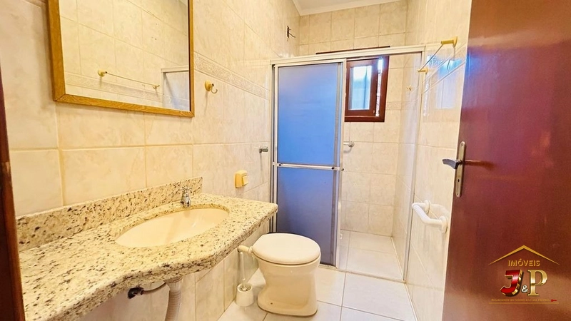 Casa belíssima com 3 quartos e piscina: 12ª foto da galeria de imagens do imóvel