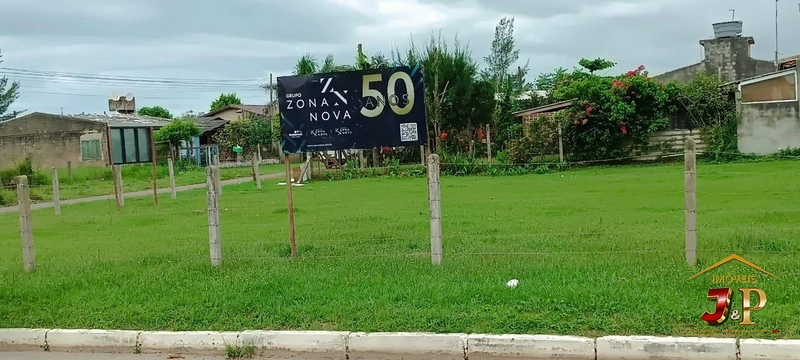 terreno de esquina muito bem localizado com 675m²: 2ª foto da galeria de imagens do imóvel