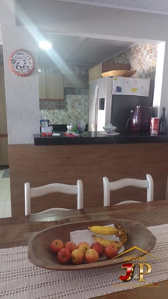 Casa com 2 dormitórios, quiosque e piscina: 9ª foto da galeria de imagens do imóvel
