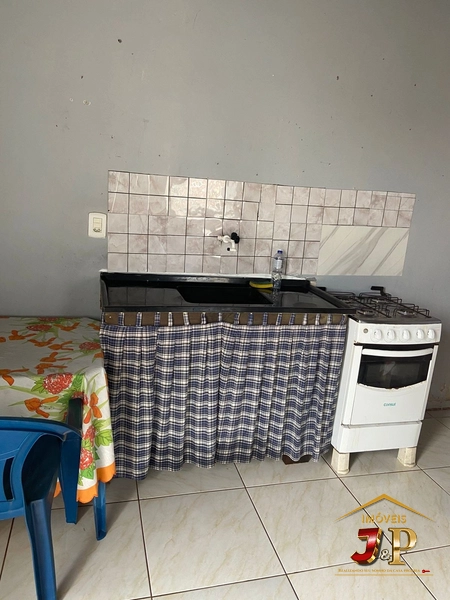 Casa com 2 dormitórios, quiosque e piscina: 12ª foto da galeria de imagens do imóvel