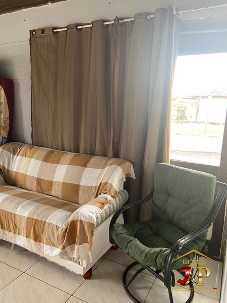 Casa com 2 dormitórios, quiosque e piscina: 19ª foto da galeria de imagens do imóvel