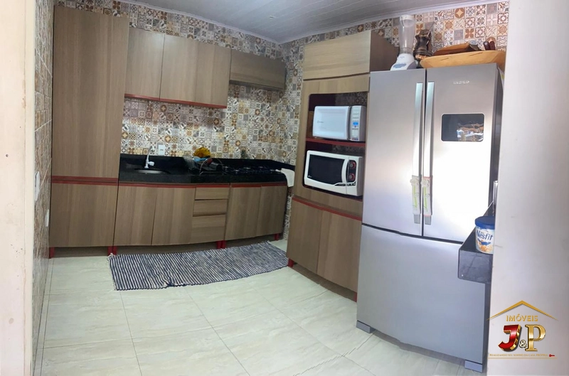 Casa com 2 dormitórios, quiosque e piscina: 18ª foto da galeria de imagens do imóvel