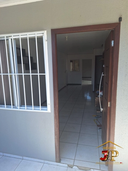 Casa com entrada e parcelamento direto: 3ª foto da galeria de imagens do imóvel