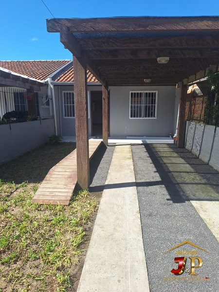 Casa com entrada e parcelamento direto: 1ª foto da galeria de imagens do imóvel
