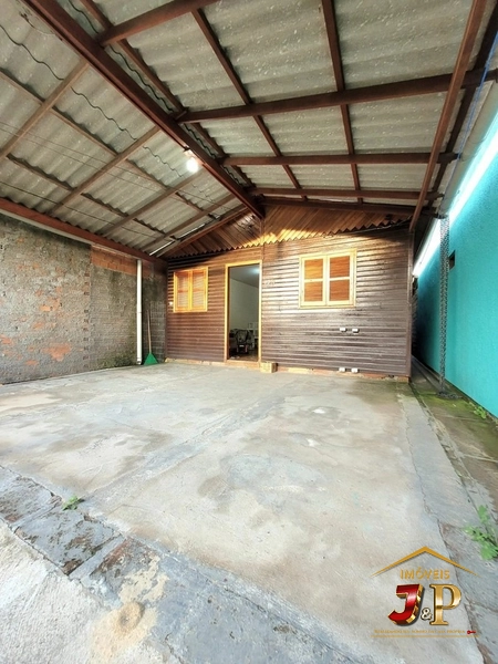 Chalé à Venda no Bairro Zona Norte em Capão da Canoa: 2ª foto da galeria de imagens do imóvel