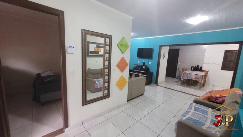 Casa 4 dormitórios no bairro Santa Luzia: 3ª foto da galeria de imagens do imóvel