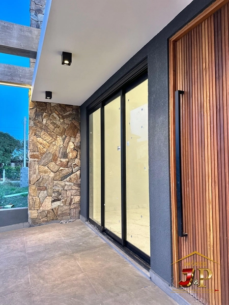 Casa à Venda no Jardim Beira Mar em Capão da Canoa: 8ª foto da galeria de imagens do imóvel