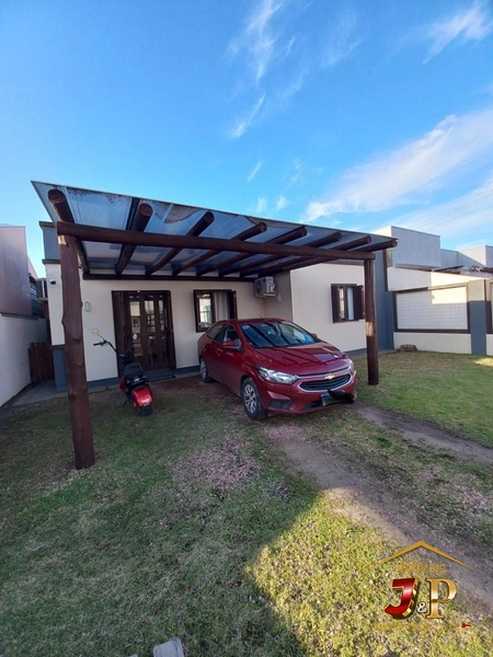 Casa no loteamento Nova Guarani: 1ª foto da galeria de imagens do imóvel