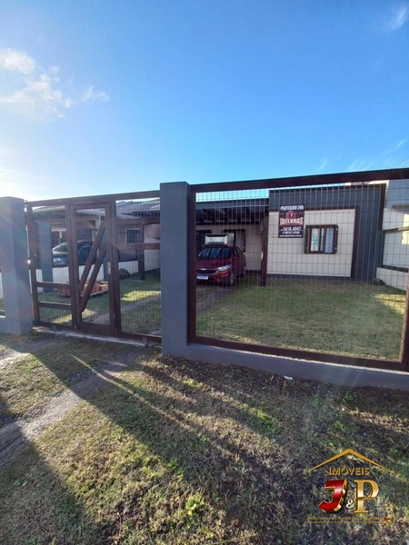Casa no loteamento Nova Guarani: 3ª foto da galeria de imagens do imóvel