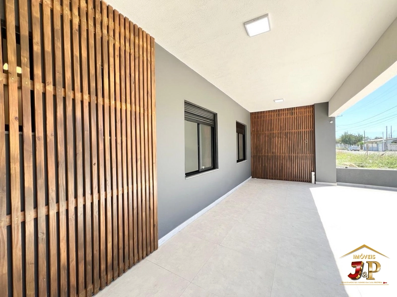 Casa no bairro araçá apenas 450 metros do mar: 2ª foto da galeria de imagens do imóvel