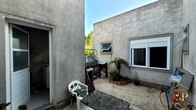 Casa à Venda em Capão Novo - Village: 8ª foto da galeria de imagens do imóvel