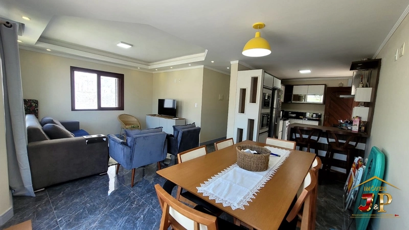 Casa de Sonho no Bairro Guarani - A 50 Metros do Mar!: 4ª foto da galeria de imagens do imóvel