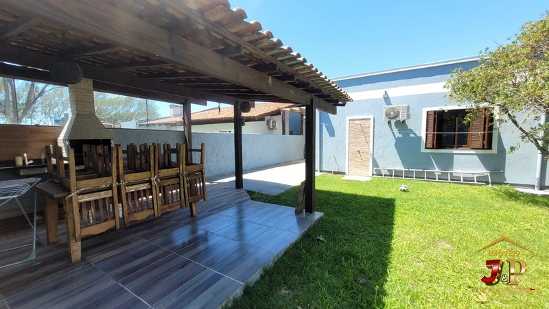 Casa de Sonho no Bairro Guarani - A 50 Metros do Mar!: 8ª foto da galeria de imagens do imóvel