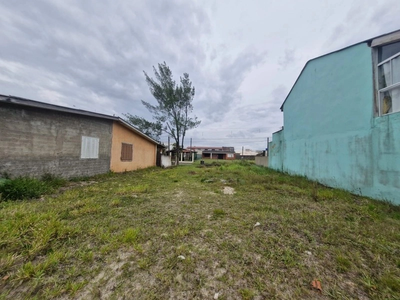 Terreno à Venda em Localização Privilegiada – 412,50m² com Infraestrut: 1ª foto da galeria de imagens do imóvel