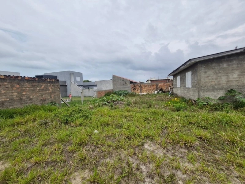 Terreno à Venda em Localização Privilegiada – 412,50m² com Infraestrut: 4ª foto da galeria de imagens do imóvel
