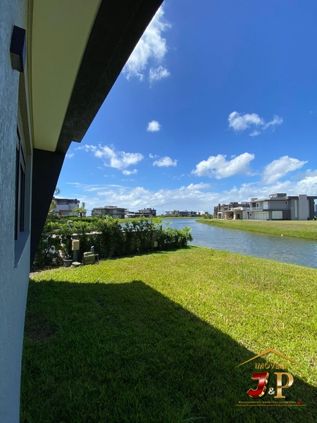 Belíssima casa térrea no condominio Costa Serena:: 2ª foto da galeria de imagens do imóvel