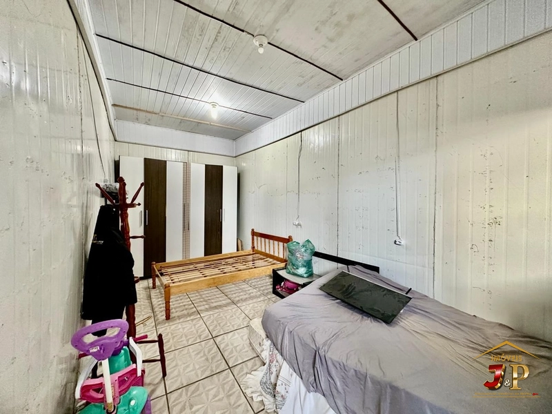 Casa com estrutura para um caminhão: 13ª foto da galeria de imagens do imóvel