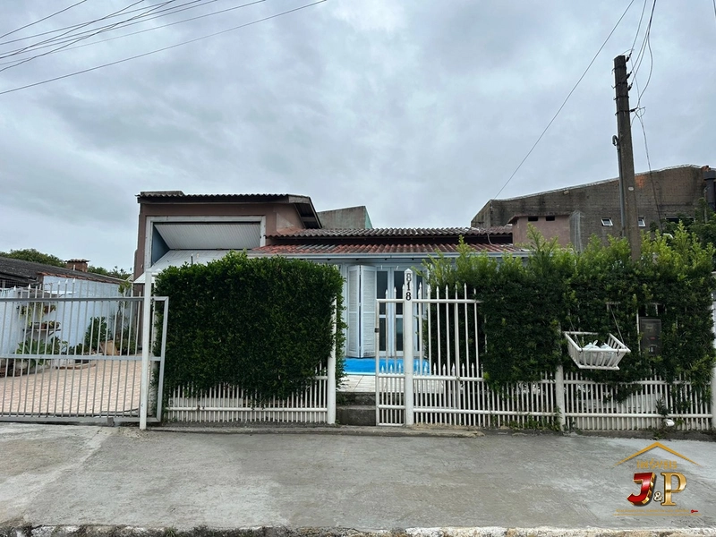 Casa com estrutura para um caminhão: 5ª foto da galeria de imagens do imóvel