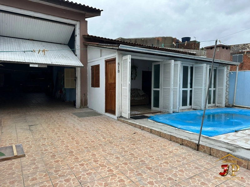 Casa com estrutura para um caminhão: 28ª foto da galeria de imagens do imóvel