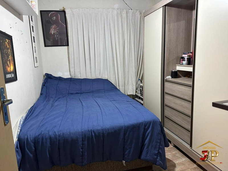 Casa com estrutura para um caminhão: 16ª foto da galeria de imagens do imóvel