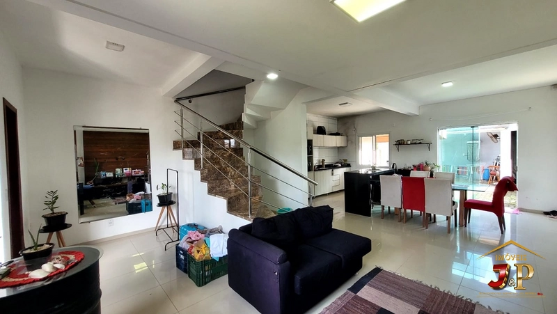 Sobrado 3 dormitórios com suite e close: 5ª foto da galeria de imagens do imóvel