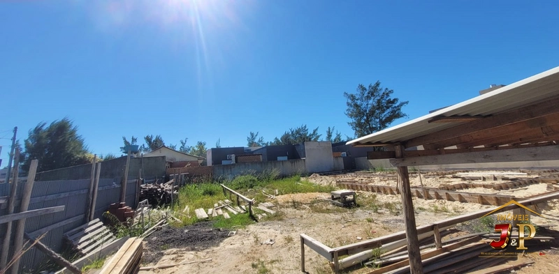 Terreno na Guarani - A 100 metros do mar!: 1ª foto da galeria de imagens do imóvel