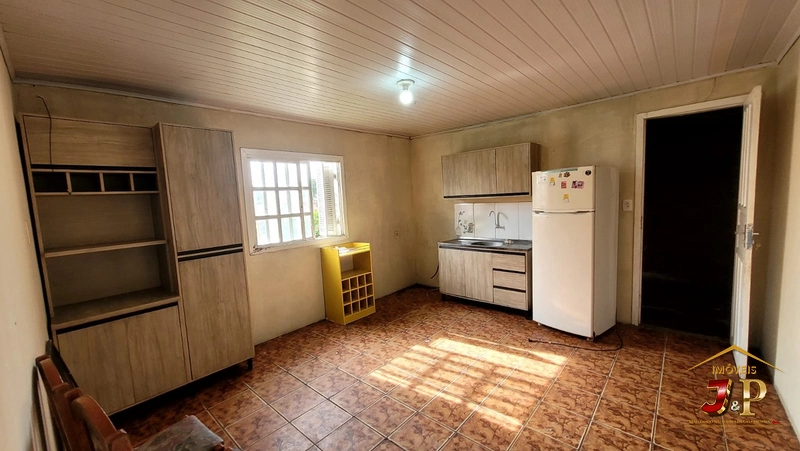 CASA DE ESQUINA À VENDA – BAIRRO SANTA LUZIA: 9ª foto da galeria de imagens do imóvel