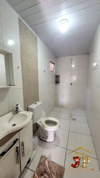 CASA DE ESQUINA À VENDA – BAIRRO SANTA LUZIA: 10ª foto da galeria de imagens do imóvel