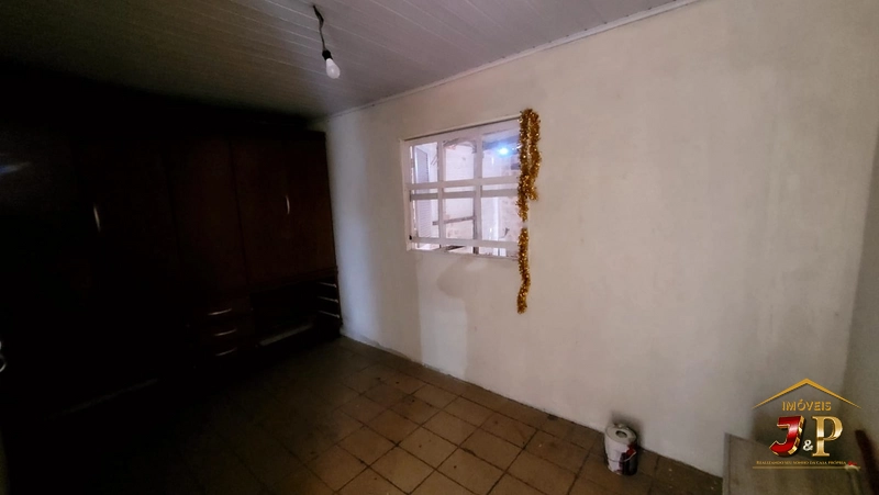 CASA DE ESQUINA À VENDA – BAIRRO SANTA LUZIA: 11ª foto da galeria de imagens do imóvel