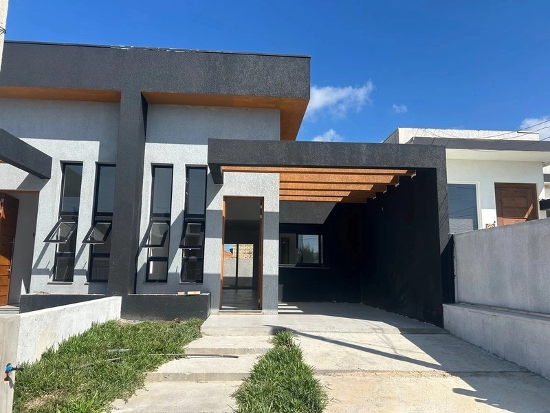 Casa à Venda com 2 Dormitórios, Suíte e Churrasqueira!!!: 1ª foto da galeria de imagens do imóvel