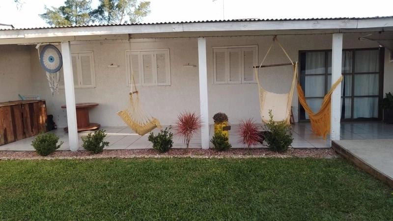 Casa bem localizada com 3 dormitórios e grande pátio: 9ª foto da galeria de imagens do imóvel