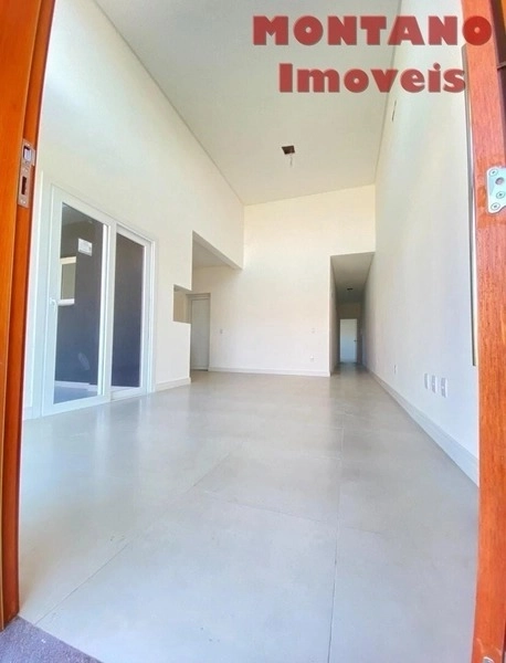 Casa de Alto Padrão com 3 Dormitórios Próxima ao Mar – Bairro Jardim: 14ª foto da galeria de imagens do imóvel