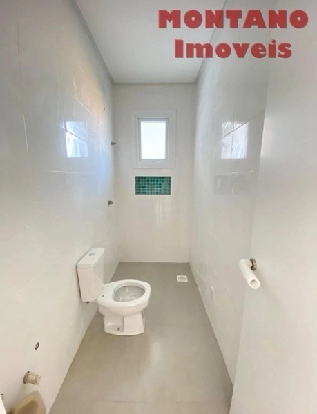 Casa de Alto Padrão com 3 Dormitórios Próxima ao Mar – Bairro Jardim: 6ª foto da galeria de imagens do imóvel