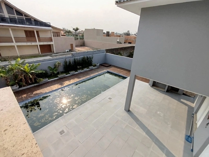 Magnífica Casa Mobiliada com 4 Dormitórios e Piscina Aquecida: 17ª foto da galeria de imagens do imóvel