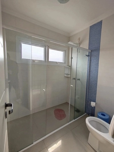 Magnífica Casa Mobiliada com 4 Dormitórios e Piscina Aquecida: 24ª foto da galeria de imagens do imóvel