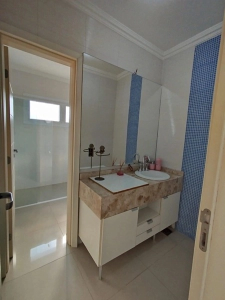 Magnífica Casa Mobiliada com 4 Dormitórios e Piscina Aquecida: 20ª foto da galeria de imagens do imóvel