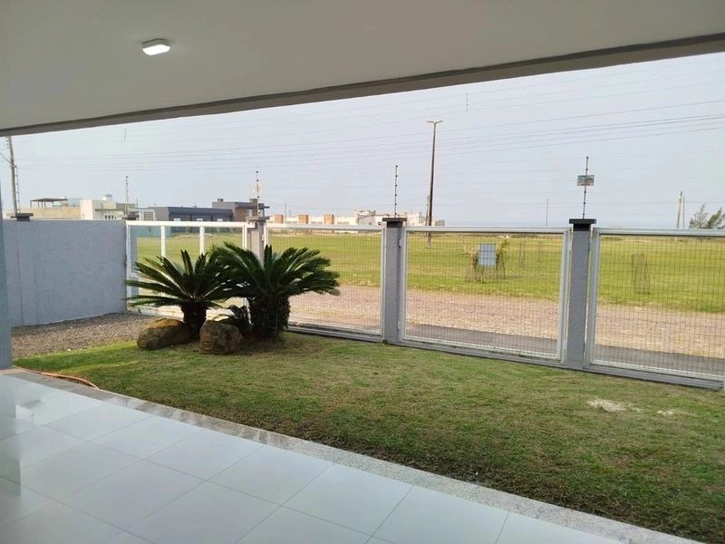 Magnífica Casa Mobiliada com 4 Dormitórios e Piscina Aquecida: 3ª foto da galeria de imagens do imóvel