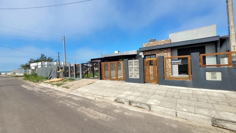 CASA BEM LOCALIZADA NO BAIRRO JARDIM BEIRA MAR!!!: 1ª foto da galeria de imagens do imóvel