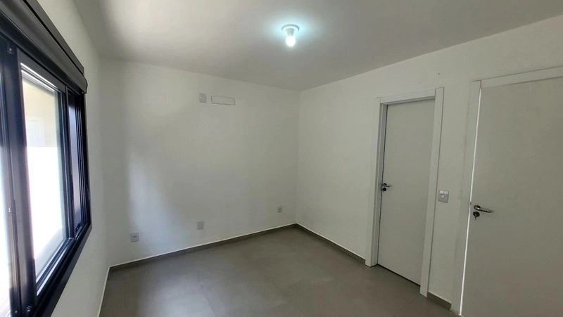 CASA BEM LOCALIZADA NO BAIRRO JARDIM BEIRA MAR!!!: 7ª foto da galeria de imagens do imóvel