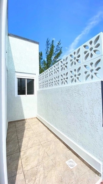 Casa de Veraneio Próxima ao Mar: 8ª foto da galeria de imagens do imóvel