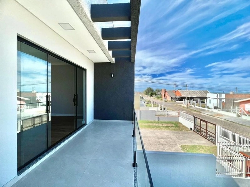 Casa com 2 dormitórios e vista para o mar: 9ª foto da galeria de imagens do imóvel