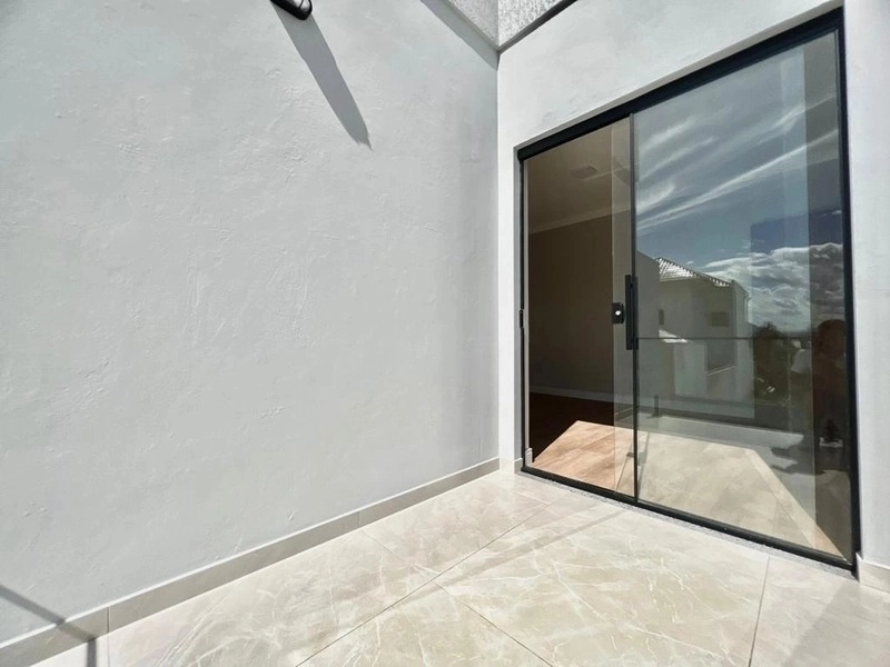 Casa com 2 dormitórios e vista para o mar: 7ª foto da galeria de imagens do imóvel