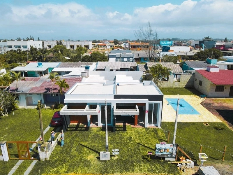 CASA 3 DORMITÓRIOS (1 SUÍTE) - PRÓXIMO AO MAR EM EXCELENTE LOCALIZAÇÃO: 4ª foto da galeria de imagens do imóvel
