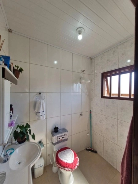 Casa perto da praia com 3 dormitórios: 8ª foto da galeria de imagens do imóvel
