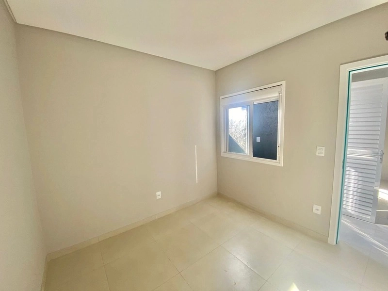 Casa com 2 dormitórios: 11ª foto da galeria de imagens do imóvel