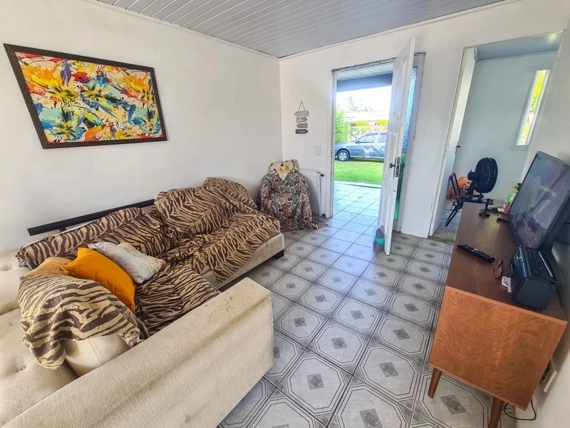 Casa 3 dormitórios: 5ª foto da galeria de imagens do imóvel