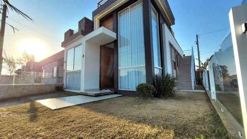 CASA DE CINEMA - MOBILIADA E DECORADA COM PISCINA E SPA: 30ª foto da galeria de imagens do imóvel