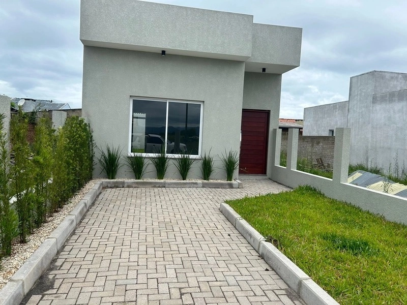 Excelente casa 2 quartos amplo espaço em Capão da Canoa.: 1ª foto da galeria de imagens do imóvel